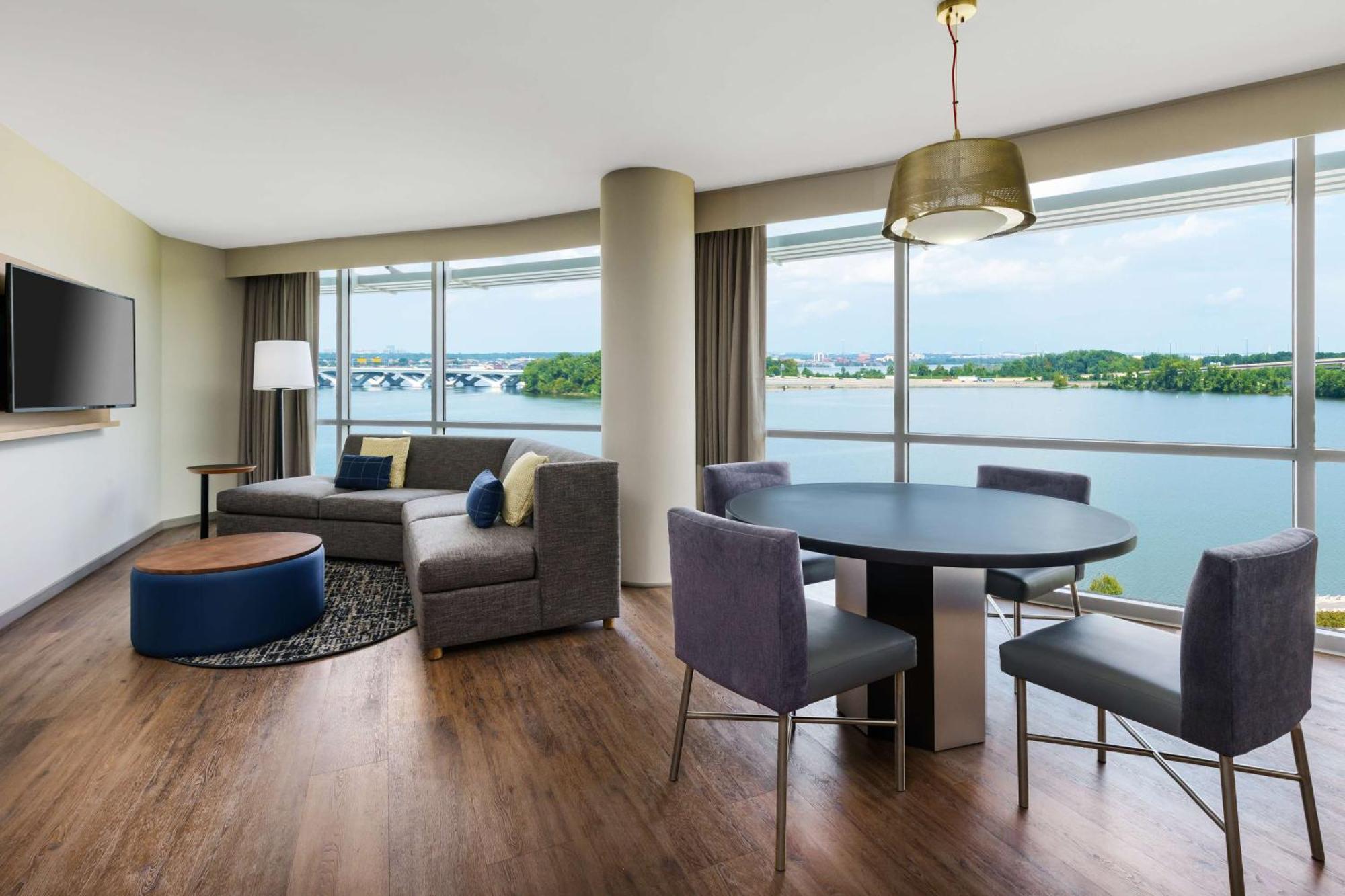 Hyatt Place National Harbor Esterno foto